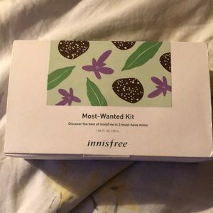 Innisfree Most Wanted Kit
